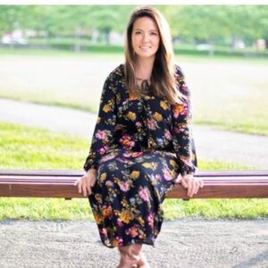 NATURAL LIFE Black Floral Long Sleeve Dress Size Medium